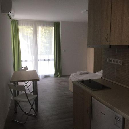 Apartmanhotel Baraton*** Balatonfured Bagian luar foto