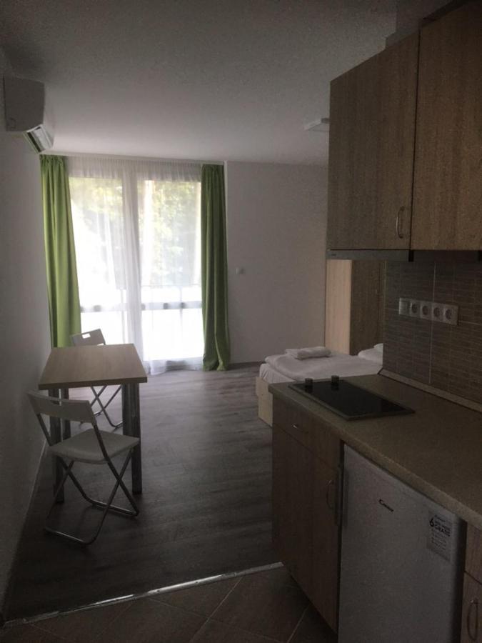 Apartmanhotel Baraton*** Balatonfured Bagian luar foto